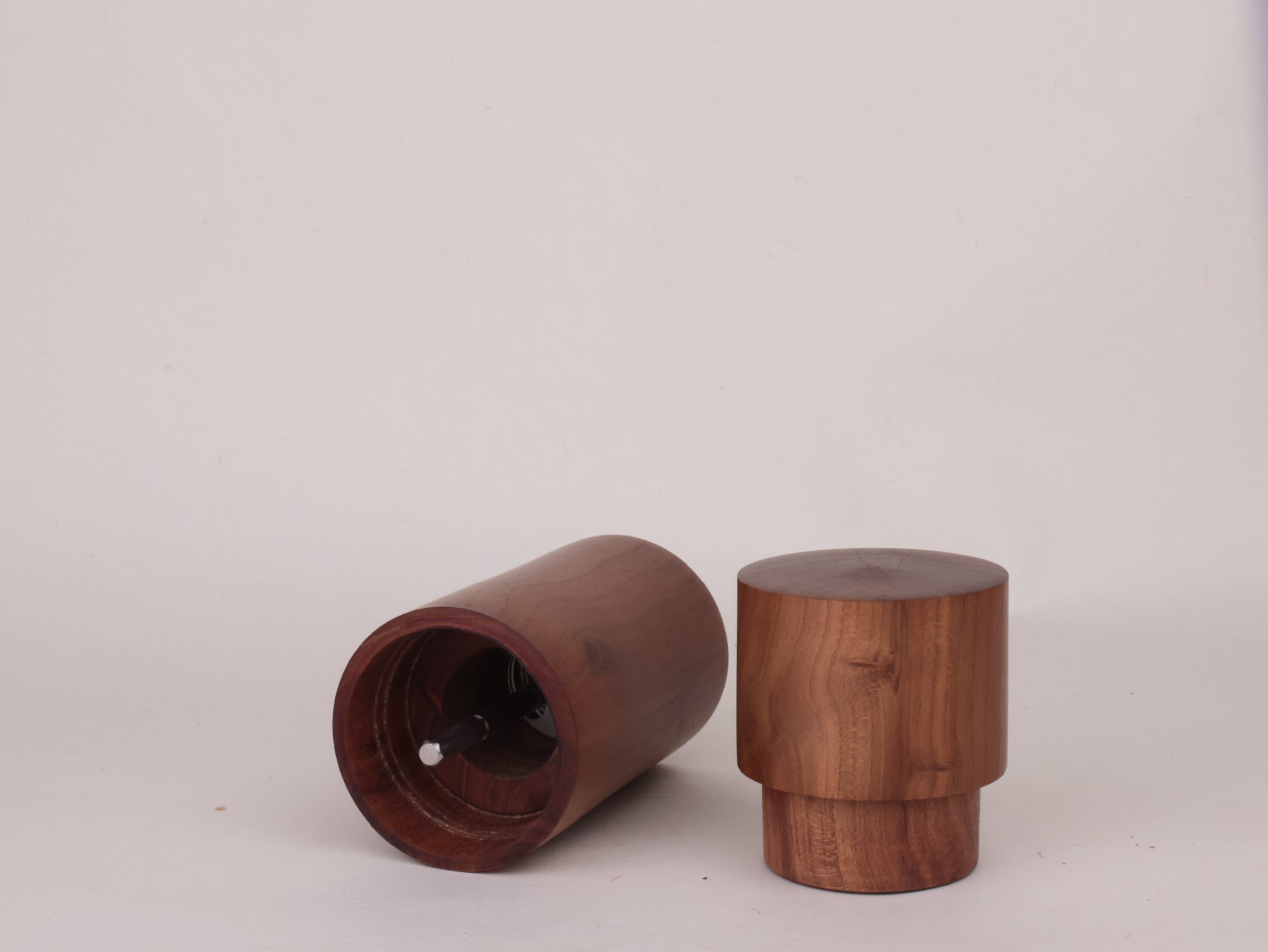 Handgedrechselte Pfeffermühle Tineo – Bild 3