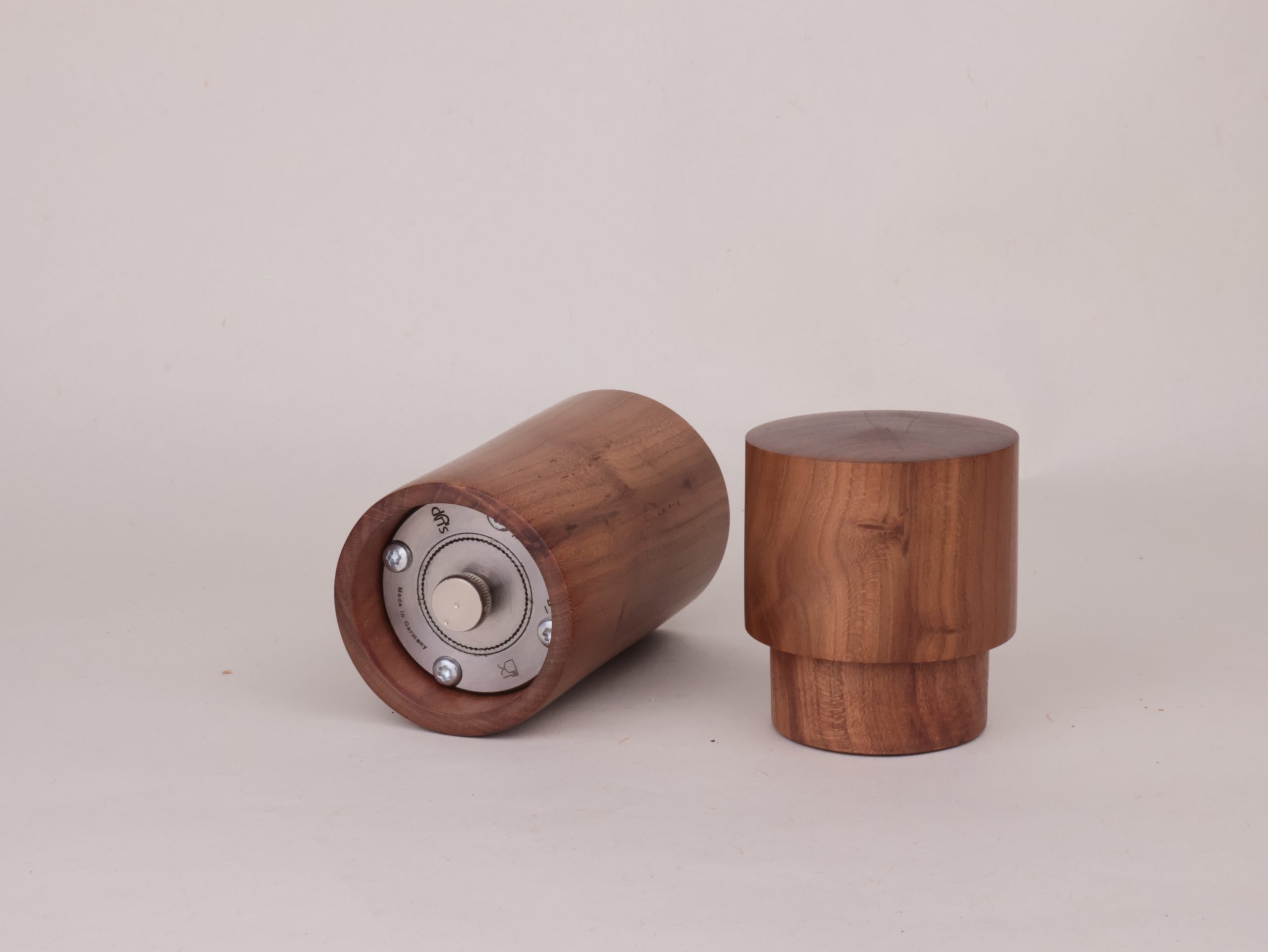 Handgedrechselte Pfeffermühle Tineo – Bild 2
